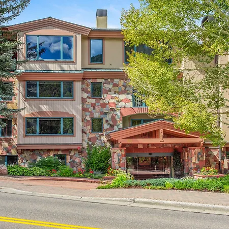 The Galatyn Lodge-2
